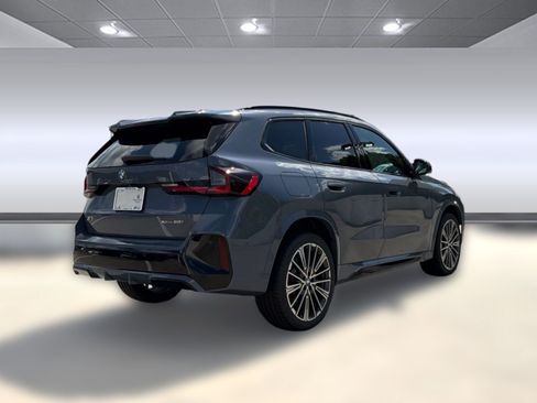 Used 2026 BMW X1 xDrive28i w/ Technology Package AWD/4WD image 8