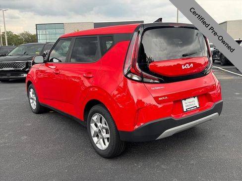 Certified 2023 Kia Soul LX w/ LX Technology Package FWD image 5