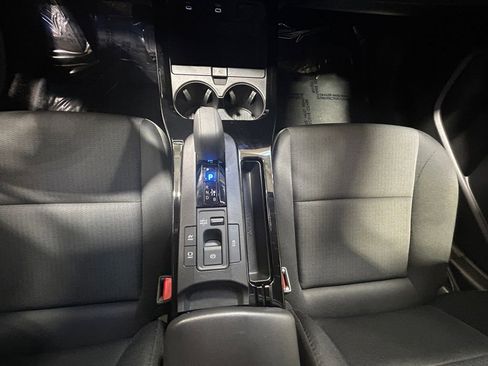 Used 2023 Toyota Prius LE image 21