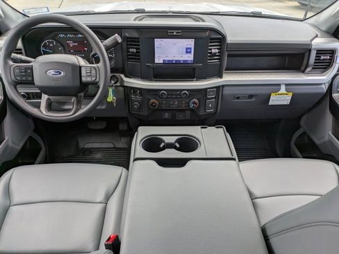 New 2025 Ford F450 XL image 17