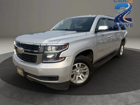 Used 2018 Chevrolet Suburban LT AWD/4WD image 1