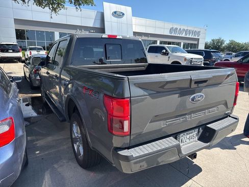 Used 2018 Ford F150 Lariat w/ Equipment Group 502A Luxury AWD/4WD image 4