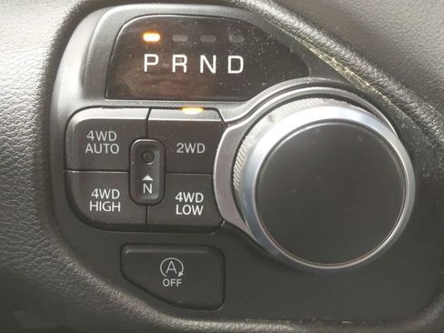 Used 2019 RAM 1500 Big Horn AWD/4WD image 28