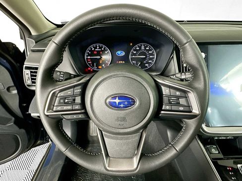 Certified 2025 Subaru Outback Premium w/ Popular Package #1A AWD/4WD image 11