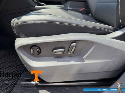 Used 2023 Volkswagen Atlas SE w/ Panoramic Sunroof Package image 19