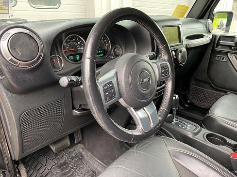 Used 2018 Jeep Wrangler Unlimited Sport AWD/4WD image 22