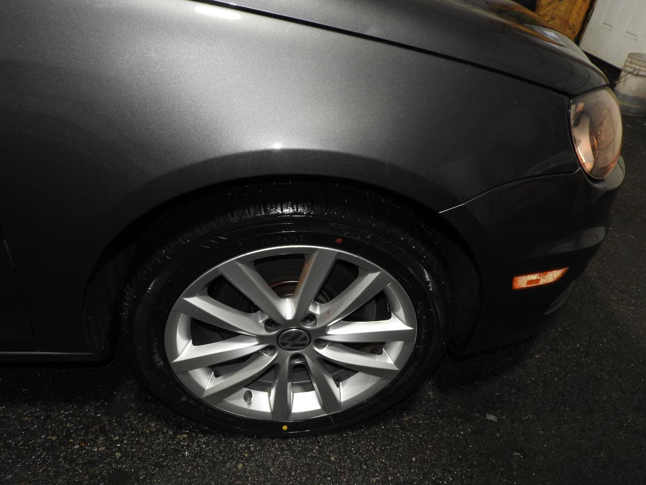 Used 2015 Volkswagen Eos Komfort FWD image 13