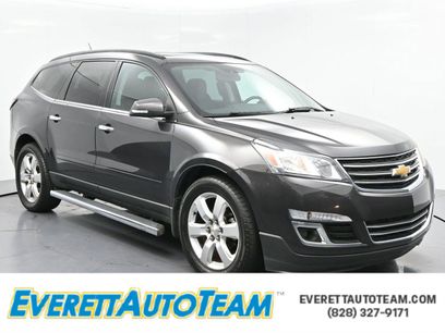 Used 2016 Chevrolet Traverse LT w/ Style and Technology Package