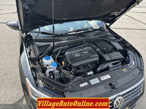 Used 2016 Volkswagen Passat 1.8T SE w/ Lighting Package (P06) FWD image 40