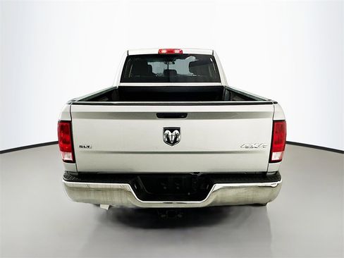 Used 2017 RAM 2500 SLT image 7