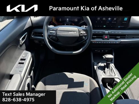 New 2026 Kia K4 FWD image 23