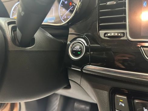 Used 2017 Buick Encore Premium AWD/4WD image 15