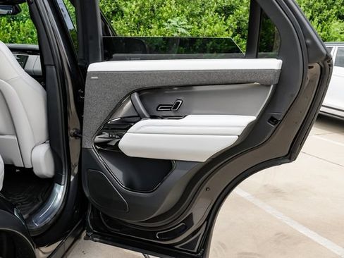 New 2026 Land Rover Range Rover Sport SE AWD/4WD image 59