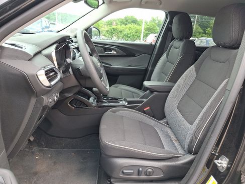 Certified 2023 Chevrolet TrailBlazer LT w/ Convenience Package AWD/4WD image 15
