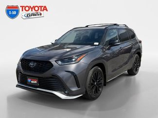 Certified 2024 Toyota Highlander XSE FWD video 1