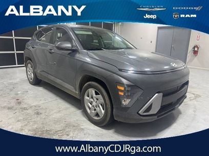 Used 2025 Hyundai Kona SE