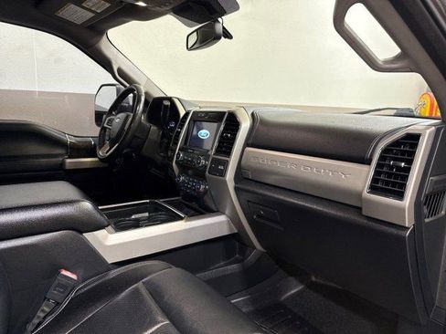 Used 2021 Ford F250 Lariat w/ Lariat Ultimate Package AWD/4WD image 41