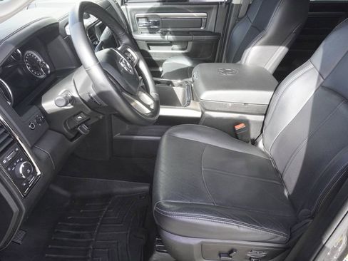 Used 2018 RAM 2500 Laramie w/ Sport Appearance Group image 18