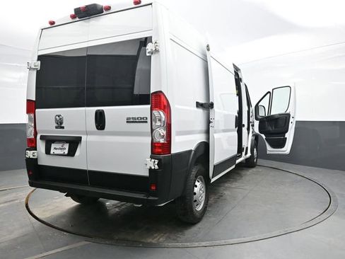 Used 2023 RAM ProMaster 2500 FWD image 58