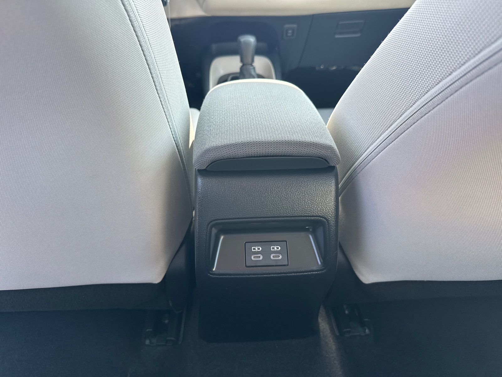 Used 2024 Toyota Corolla LE FWD image 7