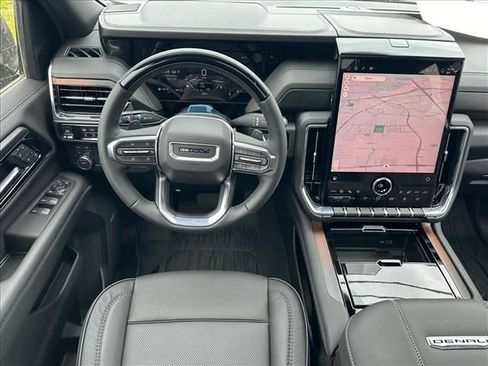 New 2026 GMC Yukon XL Denali w/ Denali Reserve Package AWD/4WD image 19