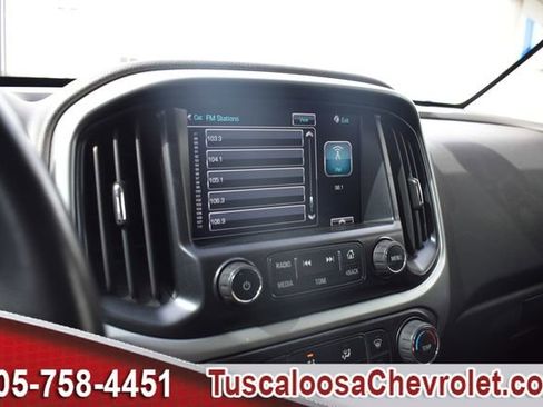 Used 2015 Chevrolet Colorado LT image 31