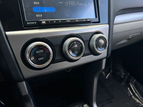 Used 2017 Subaru Forester 2.5i Premium w/ Popular Package #2A image 25