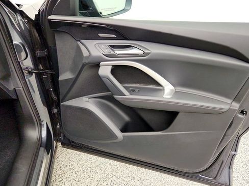Used 2025 Audi Q5 Premium Plus w/ Premium Plus AWD/4WD image 25