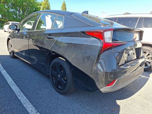 Used 2022 Toyota Prius FWD image 4