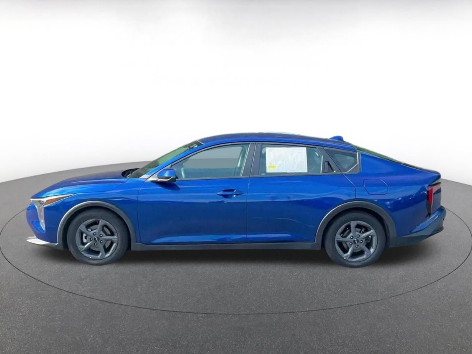 Used 2025 Kia K4 FWD image 8