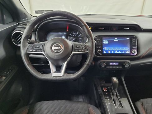 Used 2022 Nissan Kicks SR w/ Interior Electronics Package FWD image 22