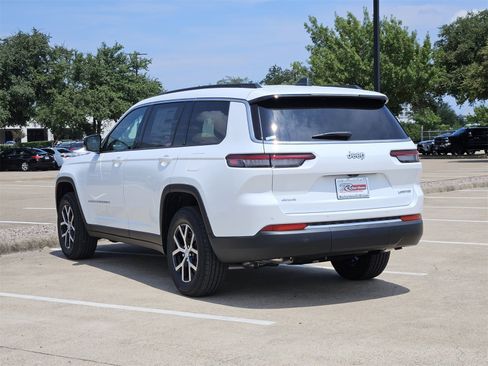 New 2025 Jeep Grand Cherokee L Limited w/ Trailer Tow Package image 6