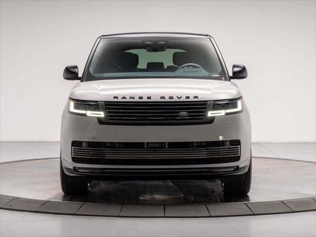 New 2026 Land Rover Range Rover SV AWD/4WD image 8