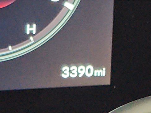 Used 2025 Hyundai Santa Cruz Limited image 31