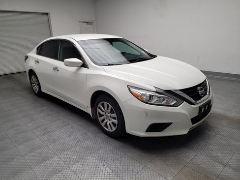 Used 2018 Nissan Altima 2.5 S w/ S Convenience Package FWD image 13