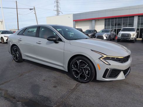 Used 2025 Kia K5 GT-Line w/ GT-Line Premium Package FWD image 7