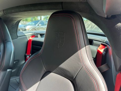 Certified 2025 Porsche 911 Targa 4 GTS AWD/4WD image 26