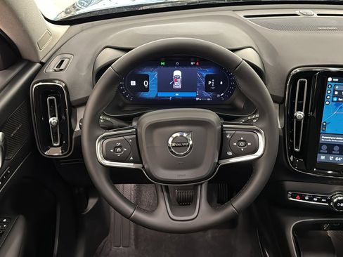 New 2026 Volvo XC40 B5 Ultra w/ Protection Package Premier image 12