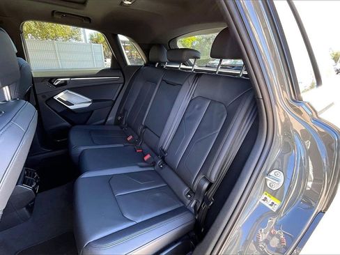 Certified 2024 Audi Q3 2.0T Premium w/ Convenience Package image 17