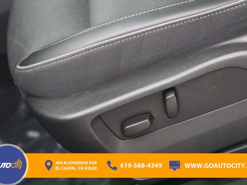 Used 2023 Buick Envision Essence image 18