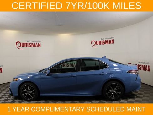 Used 2023 Toyota Camry SE FWD image 4