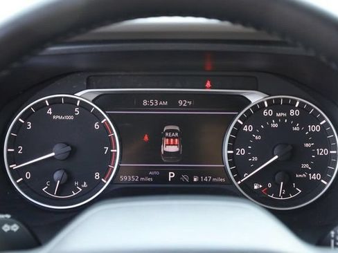 Used 2025 Nissan Rogue SV AWD/4WD image 14