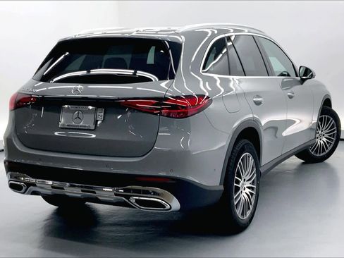 New 2026 Mercedes-Benz GLC 300 image 8