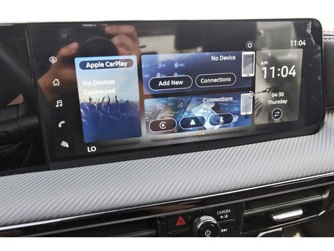 Used 2025 Nissan Kicks SR FWD image 19
