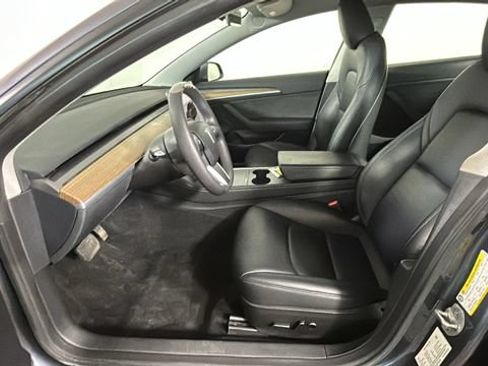 Used 2023 Tesla Model 3 Standard Range RWD image 11