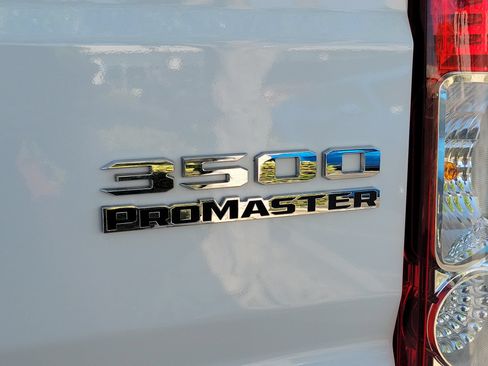 Used 2025 RAM ProMaster 3500 w/ Convenience Group FWD image 18