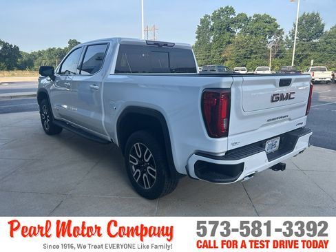 Certified 2024 GMC Sierra 1500 AT4 w/ Technology Package AWD/4WD image 7