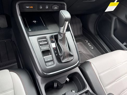 Used 2026 Honda CR-V Sport Touring image 23