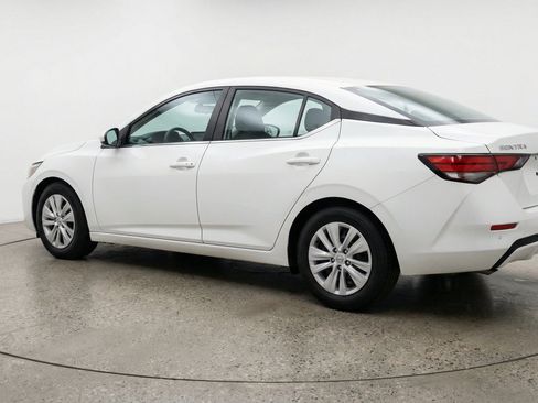 Used 2025 Nissan Sentra S FWD image 6