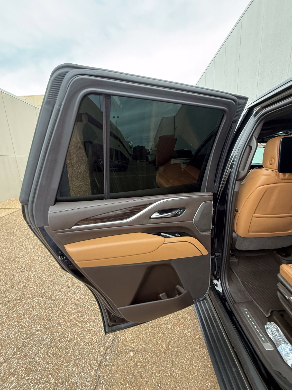 Used 2021 Cadillac Escalade Sport w/ Driver Assist Tech Package AWD/4WD image 13